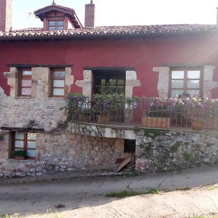 La Portiella Del Llosu Pandiello Buitenkant foto